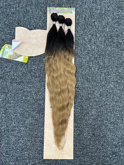 Sleek Brasilia Classic Brazilian (Fashion Idol) Weave 22"/24"/26"